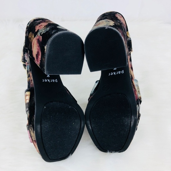 Parker & Sky Velvet Floral Chunky Platform Heels - Picture 5 of 6